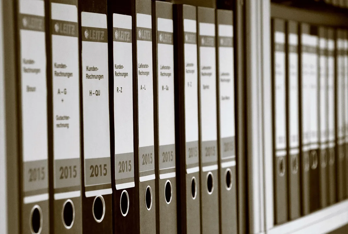 PDF enregistré dans le dossier local d'un smartphone